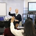 定年なく長く活躍できる、注目の職業「字幕翻訳者」の仕事がわかる、説明会開催中!