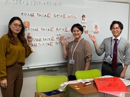 受講中だけでなく卒業後の日本語教師として教える技術を一生涯サポートします。