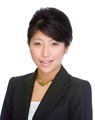 NSJネイルアカデミー(JNA本部認定校SS0002-1) 金井智子('03全日本ネイリスト選手権総合 第3位)さん