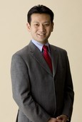 日建学院 菱田 雅生先生さん