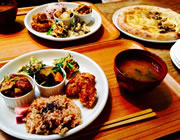 �}�N���r�I�e�B�b�N�i�}�N���r�j