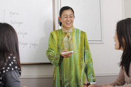 シンハラ語・ミャンマー語などアジア言語グループレッスン講座イメージ