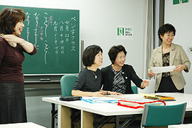 [大阪駅]ペン字・筆ペン　見せる手書き文字　全10回コースの講座イメージ