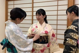 [神奈川県]【初めて着付けを学びたい方にピッタリ】きものらくらくレッスンの講座イメージ
