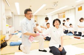 [東京都区内]鍼灸あん摩マッサージ指圧科(昼間部・夜間部)の講座イメージ