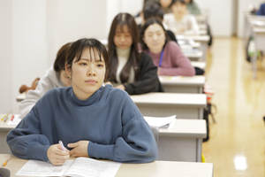 [福岡県]社会福祉士【通学制】4年制大学卒業（見込み含む）の方の講座イメージ
