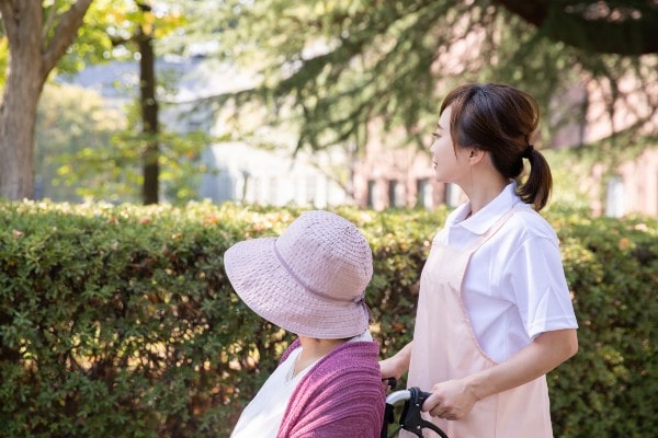 介護福祉士実務者研修のおすすめの通信講座を紹介します！のイメージ