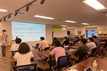 スクール