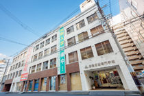 スクール