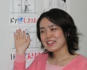 枚方本校修了の尾崎さん。台湾へ就職活動に行き、8校中8校合格。