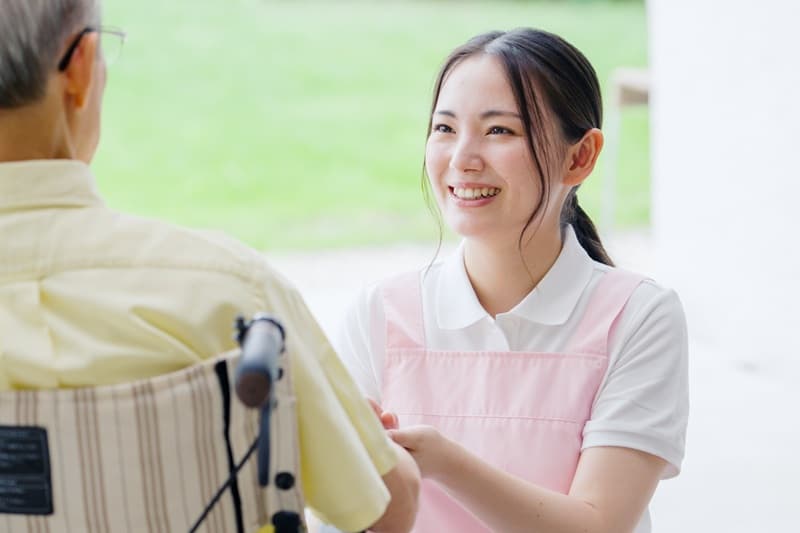 介護士の女性