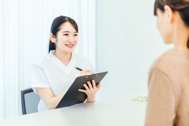 医療事務の女性