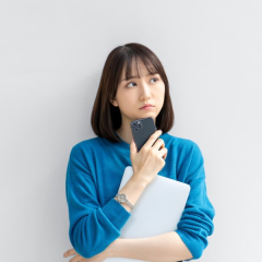 気になる資格が見つかる！？テーマ別ページから資格やスキルを探してみませんか？